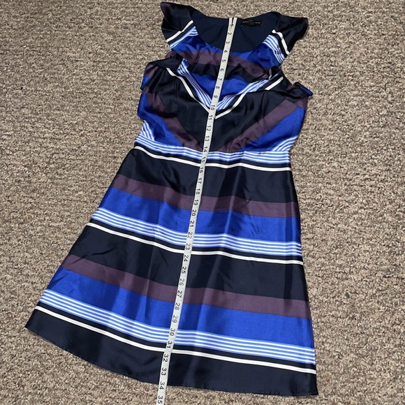 Banana Republic 100% SILK Striped Ruffle Shift Dress size 4P small - Picture 12 of 13